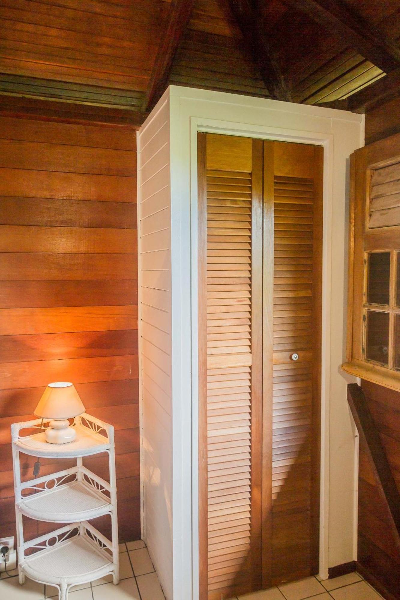 Ecolodges Karet Deshaies Extérieur photo